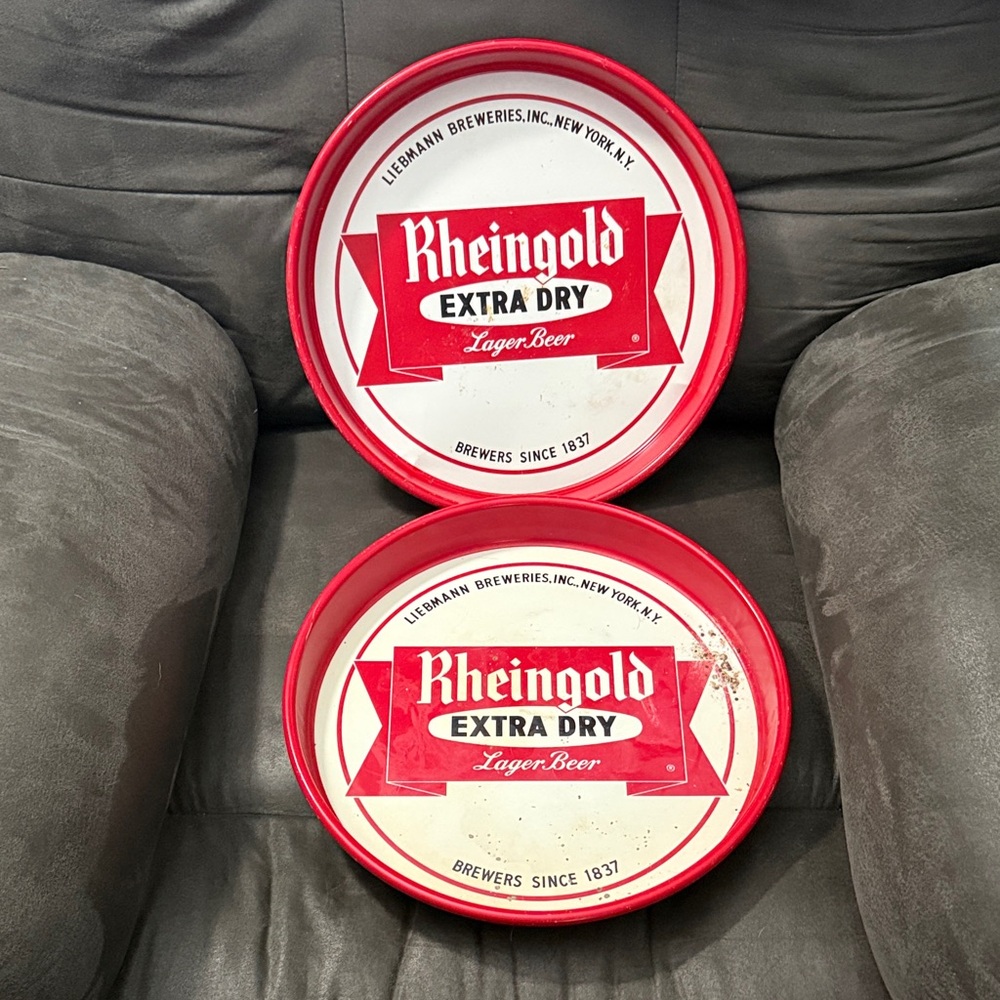 Rheingold Extra Dry Round Metal Beer Trays - Red & White (Pair)